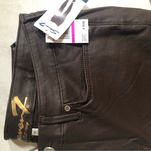 SEVEN 7 stretch Skinny Coated Jeans. Faux leather. Size: 16 - Picture 5 of 9